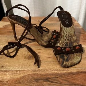 GUC EL Dantes Couture dark brown suede ankle wrap sandals size 37 / size 7.